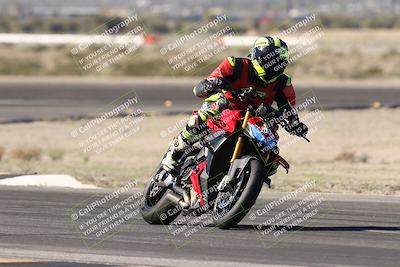 media/Jan-15-2026-Racers Edge (Thu) [[dfebeb70ab]]/3-B Group/Session 2 (Turn 11)/